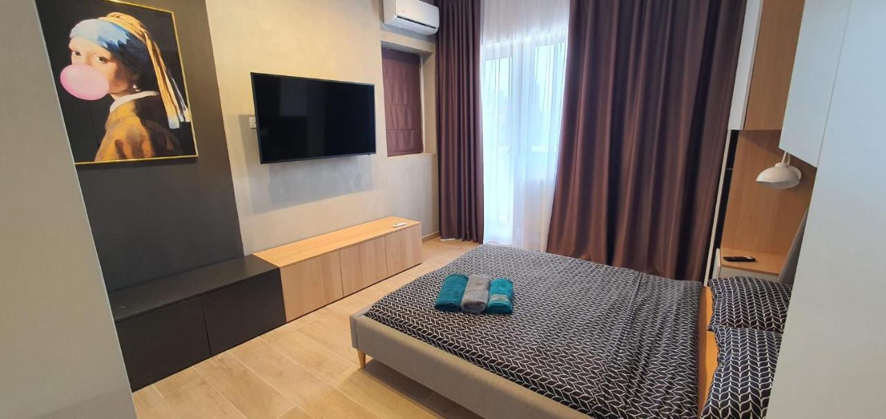 City Center Chic Studio Букурещ Екстериор снимка