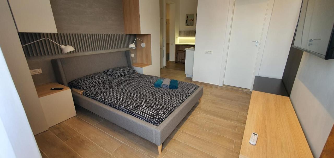 City Center Chic Studio Букурещ Екстериор снимка